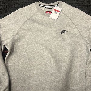 Nike Sportswear Tech Fleece Men’s Crew